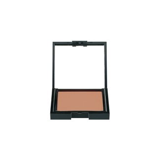 Compact blush vitamin E